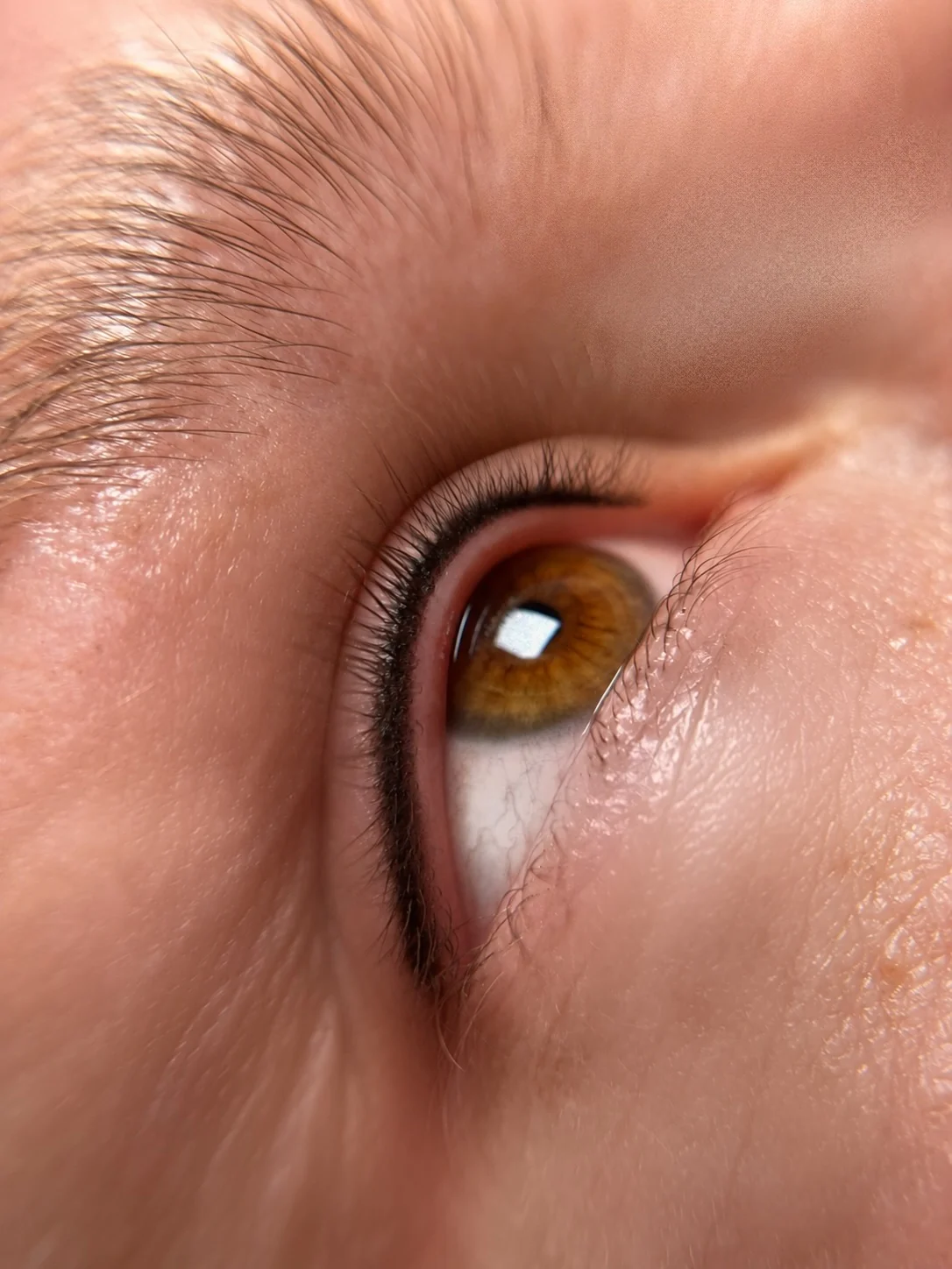 Detailed brow and eye treatment result at ESTÉ by Agnesta